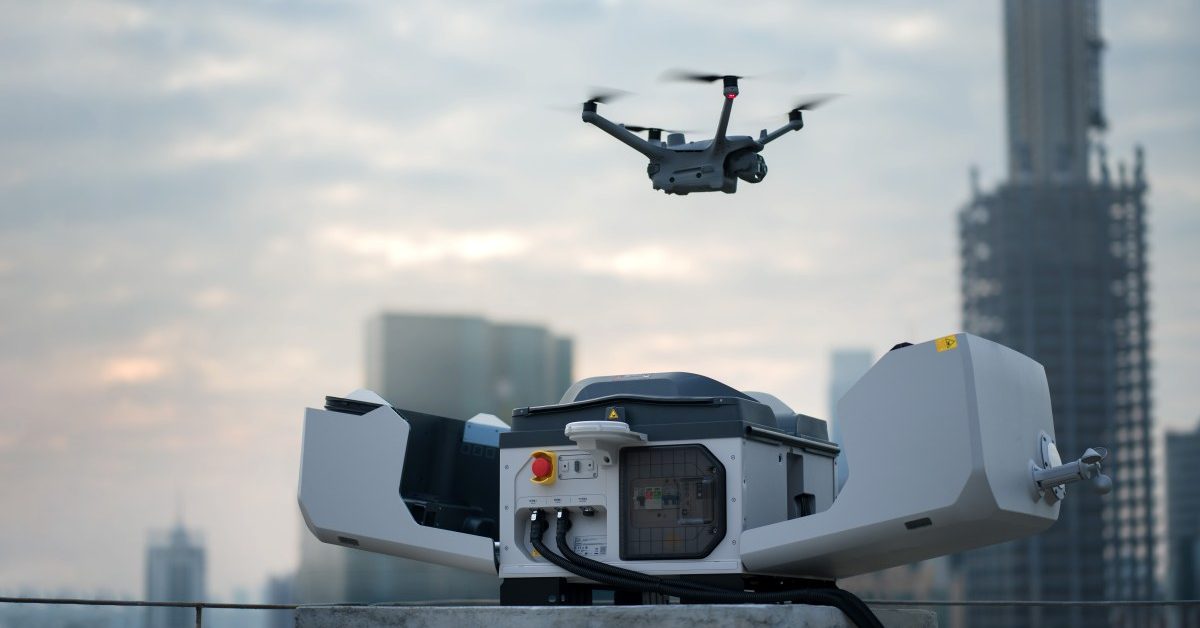 DJI publie un dossier de conformité SAIL III pour Dock 3 et Matrice 4D : la voie BVLOS se facilite en Europe